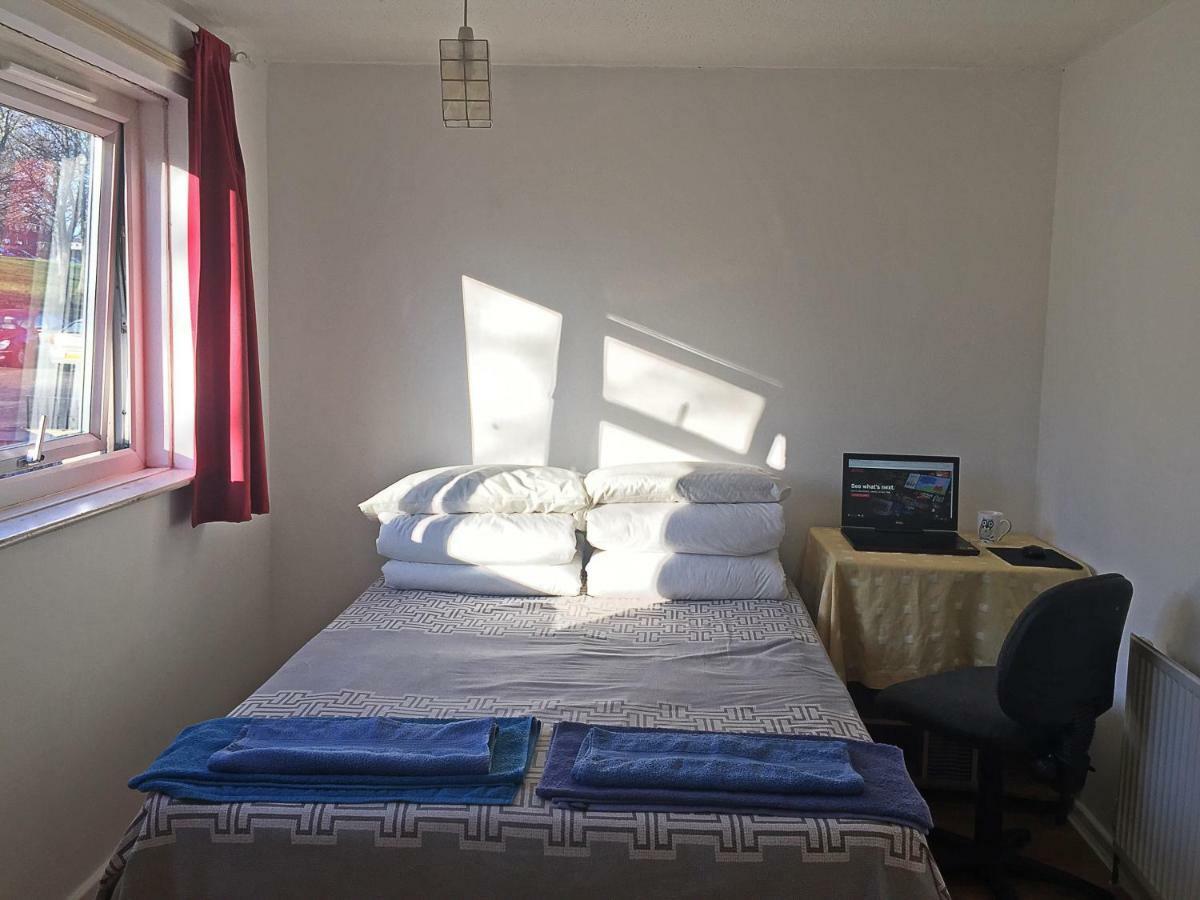 Cherry House & Self Catering Hotel Leeds  Esterno foto