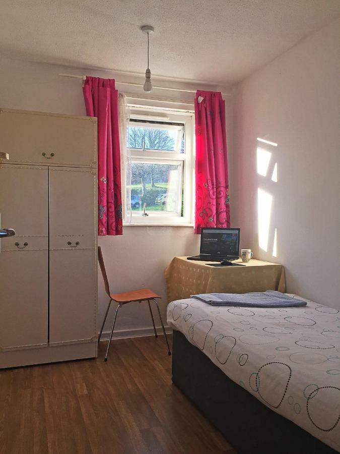 Cherry House & Self Catering Hotel Leeds  Esterno foto